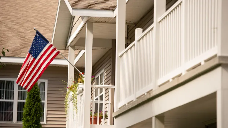 Kingsway balcony exterior